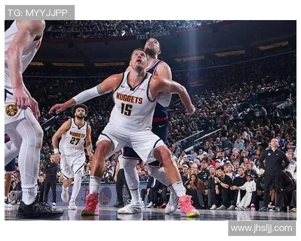 掘金与快船激烈对抗哈登约老师戈登等多名球员均遭罚出场